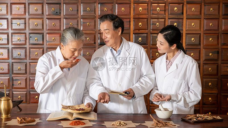全身推拿养生馆：收费标准背后的秘密